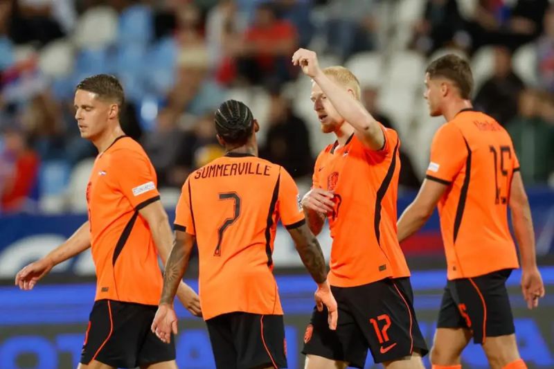 Xavi's Debut Triumph: Belanda Kalahkan Serbia 2-1 di Piala Euro 2026