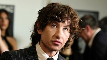 Barry Keoghan Ungkap Pengencangan Kulit Wajah: Kenapa Netizen Terkejut
