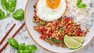 Kritik Harga Nasi Kemangi 123 Ribu: Bukitnya Hukum atau Kezaliman?
