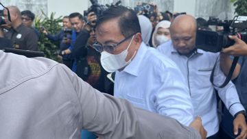 Rustian BNPB: Antara Kebebasan Berbicara dan Tuntutan Transparansi KPK