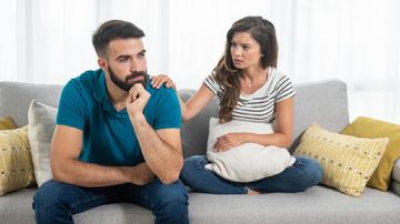 7 Cara Efektif Hadapi Orang Pendendam Tanpa Konflik