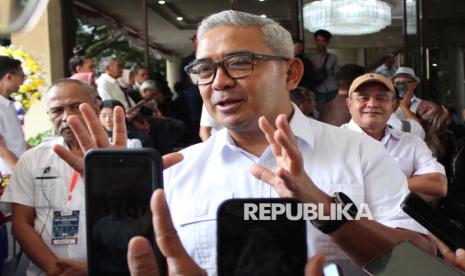 IGD Bandung Penuh Pasien Demam Tinggi, Wali Kota Curiga Influenza A