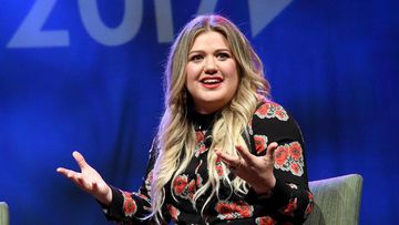 Skandal Kelly Clarkson di New York: Di Balik Bentrok dengan Toko Mainan