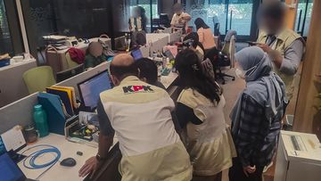 KPK Geledah BPN Jatim, Sita Emas Puluhan Juta & Uang Ratusan Juta