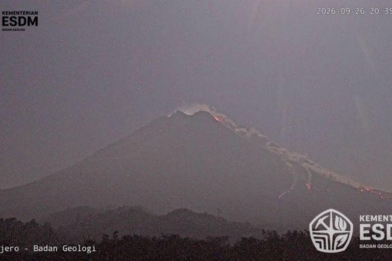 Gunung Merapi Melepas Awan Panas 2 km, Kali Boyong Terancam