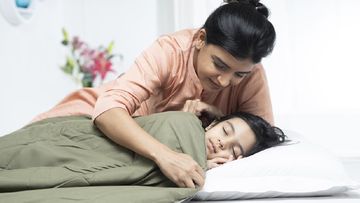 Resmi: 8 Cara Ampuh Melatih Anak Tidur Sendiri Tanpa Drama