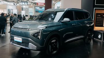 Kia Carens EV: Harga Bervariasi, Bagaimana Strategi Harga Menjadi Keputusan Utama di Pasar Listrik Indonesia